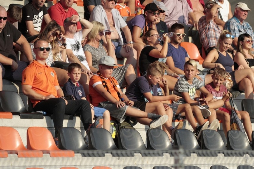 Chrobry przegrał z Rakowem Częstochowa 0:1 [ZNAJDŹ SIĘ NA ZDJĘCIACH Z MECZU]