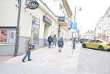 Tarnów. Świąteczne ulice Tarnowa, tarnowianie nie wyszli tłumnie na spacery w Wielkanoc [ZDJĘCIA]