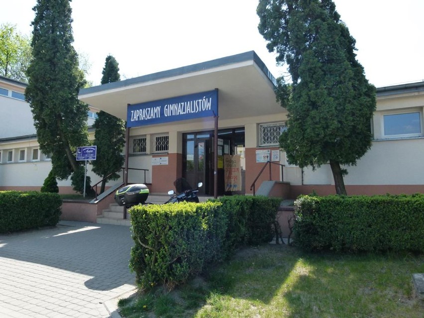 Powiat zduńskowolski zlikwidował szkoły. Z nazwy