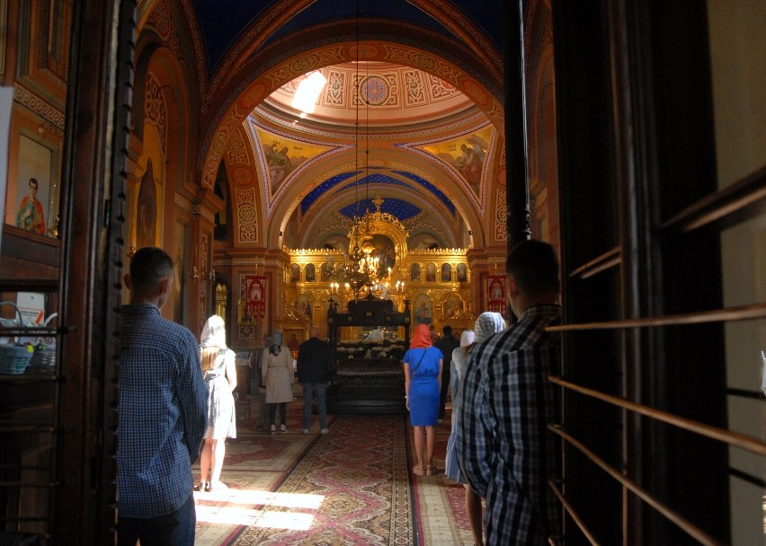 Przed nami Wielkanoc prawosławna. Wierni z regionu przygotowują się do świąt w Cerkwi Prawosławnej w Piotrkowie ZDJĘCIA