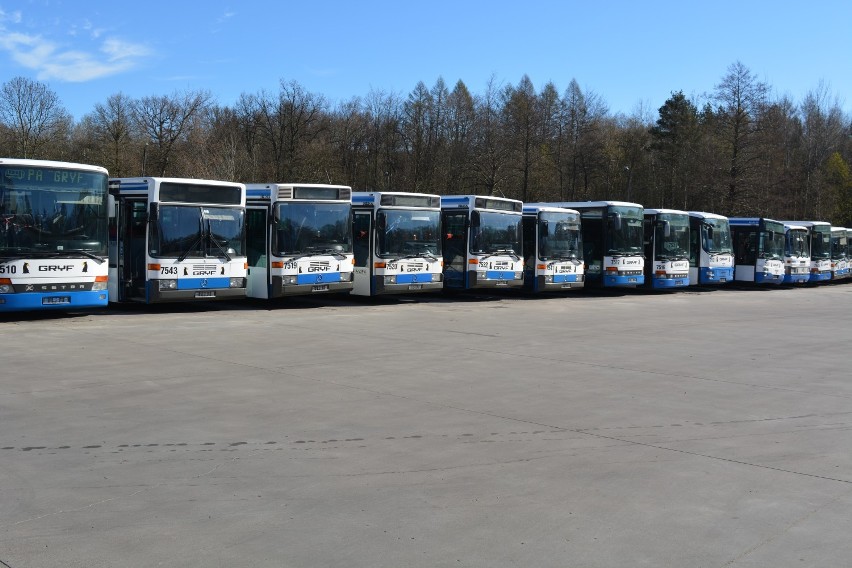 Autobusy Gryfa czasowo wyrejestrowane z racji braku zatrudnienia