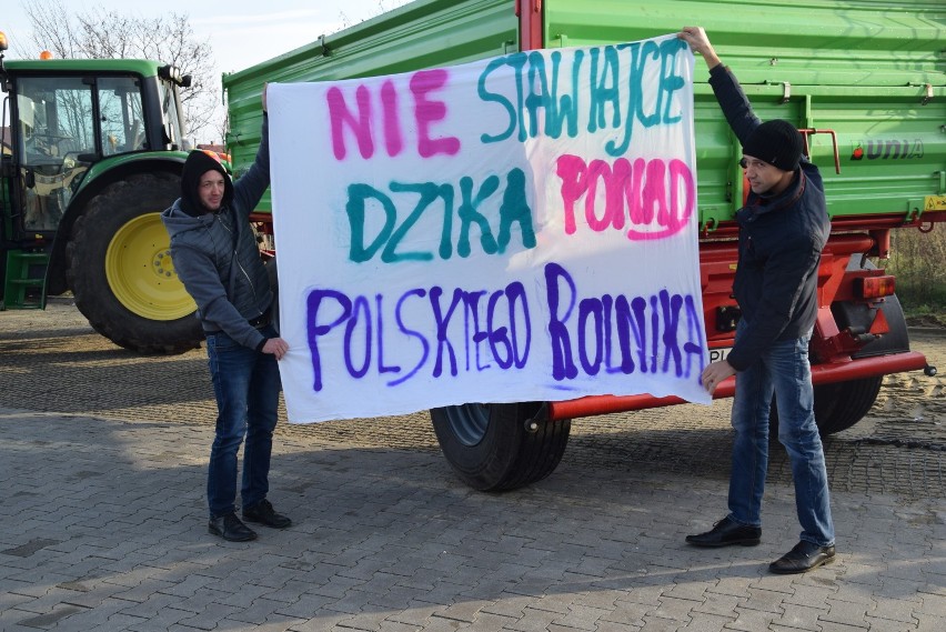 Rolnicy z powiatu pleszewskiego wyjechali na ulice! To protest ostrzegawczy!