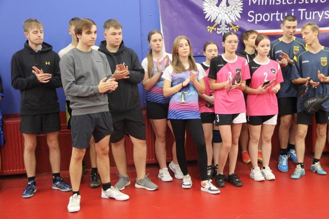 W Chełmnie rozegrano finały wojewódzkie Licealiady w tenisie