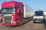 Inspektorzy transportu drogowego z Opola zatrzymali kolejnych kierowców, którzy oszukiwali na czasie pracy