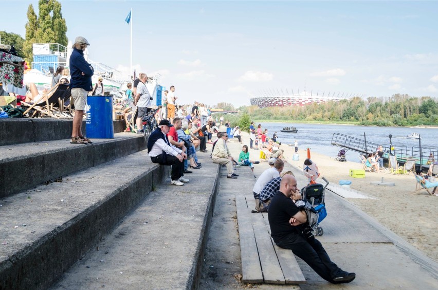 Promy, statki i tramwaj wodny wracają na Wisłę