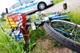 Potrącenie rowerzysty w Skokach! Kierujący jednośladem trafił do szpitala