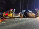 Śmiertelny wypadek w Jeziórkach w gminie Osiek w powiecie brodnickim. Nie żyje 22-latek