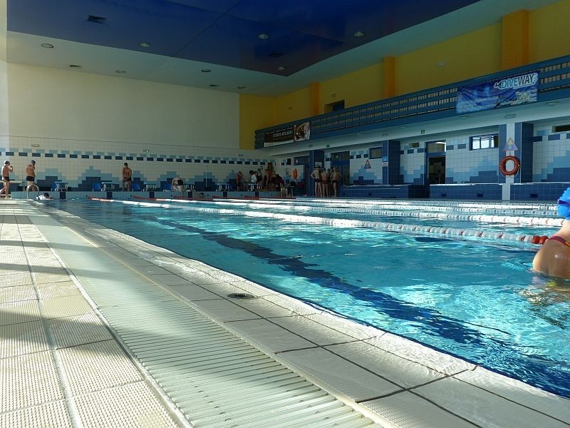 Zawody pływackie w Jastrzębiu: Gimnazja na start [ZDJĘCIA]