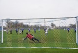 W IV lidze piłkarskiej Stilon Gorzów zremisował 1:1 z Arką Nowa Sól. Goście wyrównali w ostatniej minucie