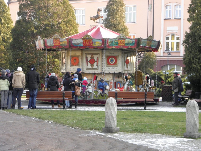 Karuzela na Rynku Żor: Dzieci ją kochają