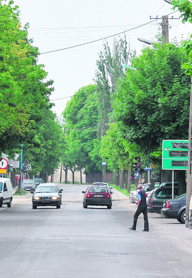 Ulica Batorego od piątku  jest chwilowo przejezdna