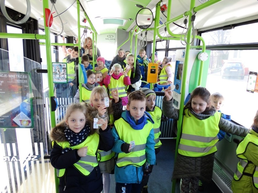 "Pasażer od przedszkola". Dzieci zwiedzały zajezdnię tramwajową 