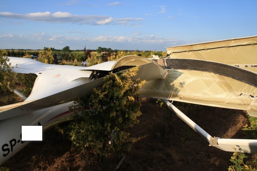 Rozbił się samolot ultralekki w Piotrkowie Kujawskim