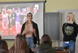 Jak dziewczyny z Podlasia poznały Jennifer Lopez? Siostry Oliferuk zdradzają tajemnice show biznesu [wideo]