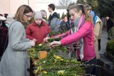 Niedziela Palmowa w Chodzieży: Przez miasto przeszła procesja z palmami [FOTO]