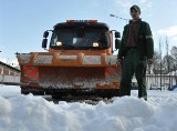 Atak zimy na Limanowszczyźnie: 7 kolizji, śliskie drogi i zasypane chodniki