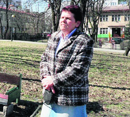 Pani Bogusława skarży się na fetor w Parku Zamkowym