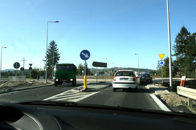 Rondo w miejscowości Brzezna. Stąd ma zaczynać się planowana obwodnica zachodnia Nowego Sącza