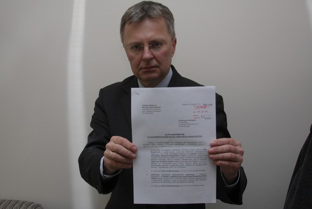 Arkadiusz Klimowicz, burmistrz Darłowa ze złożonym zawiadomieniem do prokuratury