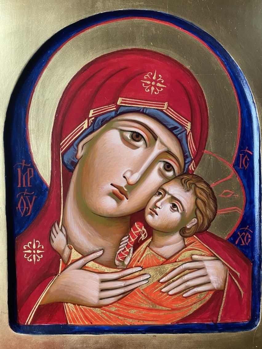 Ikony najczęściej przedstawiają Maryję lub innych świętych,...