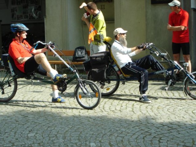 Sobotni "zjazd" rowerzystów to świetna okazja do poznania ciekawych ludzi.