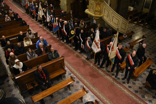 W środę, 13 grudnia w Bazylice Katedralnej odbyła się uroczysta msza święta podczas, której modlono się w intencji ofiar stanu wojennego