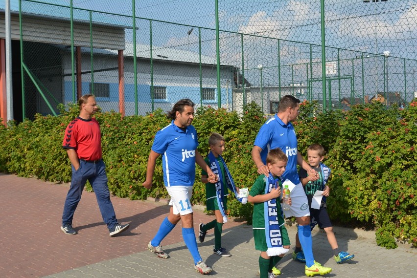 Mecz oldbojów Lecha Poznań i Białego Orła z okazji 90-lecia koźmińskiego klubu  Biały Orzeł