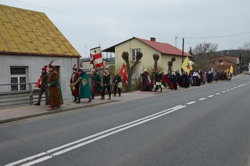 Obrady Kapituły Generalnej Rycerstwa Polskiego na zamku w Inowłodzu [ZDJĘCIA]