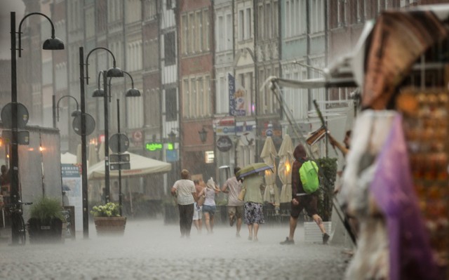 Jaka pogoda w piątek 24.08.2018? Deszczowo, możliwe burze