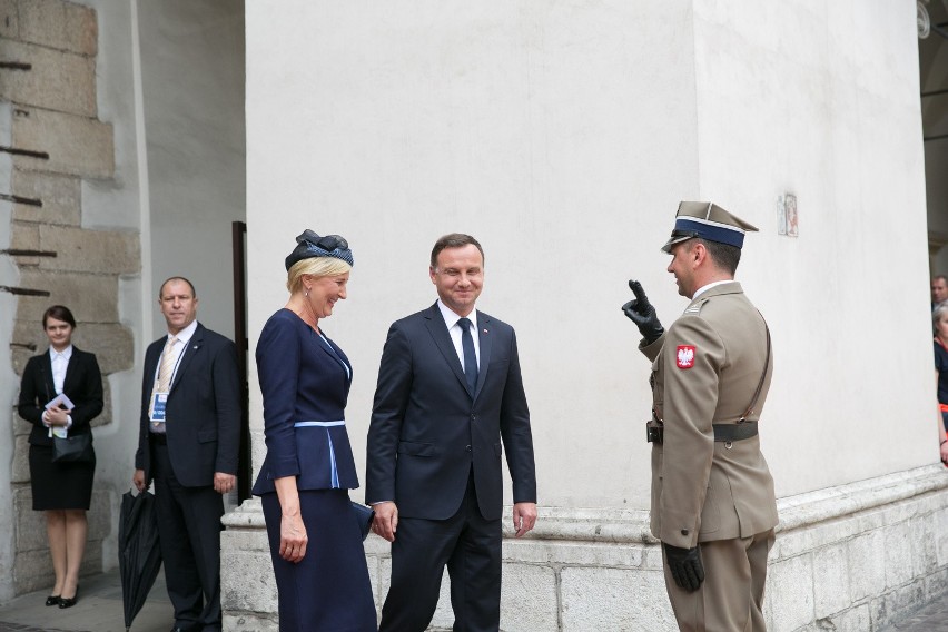 Papież Franciszek na Zamku Królewskim na Wawelu oficjalnie...