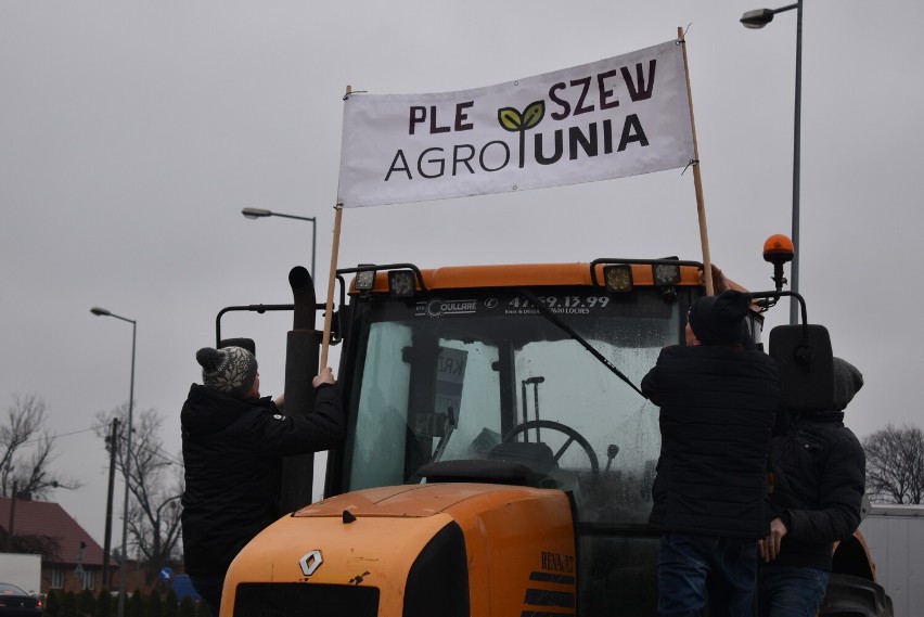 Rolnicy z powiatu pleszewskiego wyjechali na drogi