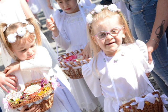 Boże Ciało w Międzychodzie

Dlaczego świętujemy Boże Ciało?

Źródło: gazetalubuska.pl / x-news