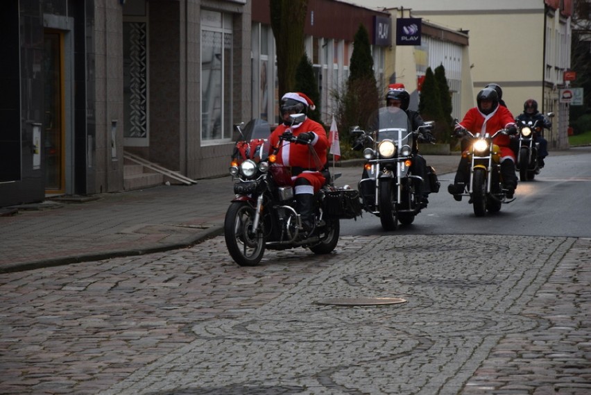 Człuchów. Moto-Mikołaje wyruszyły w podróż do dzieci ze szpitali i domu dziecka