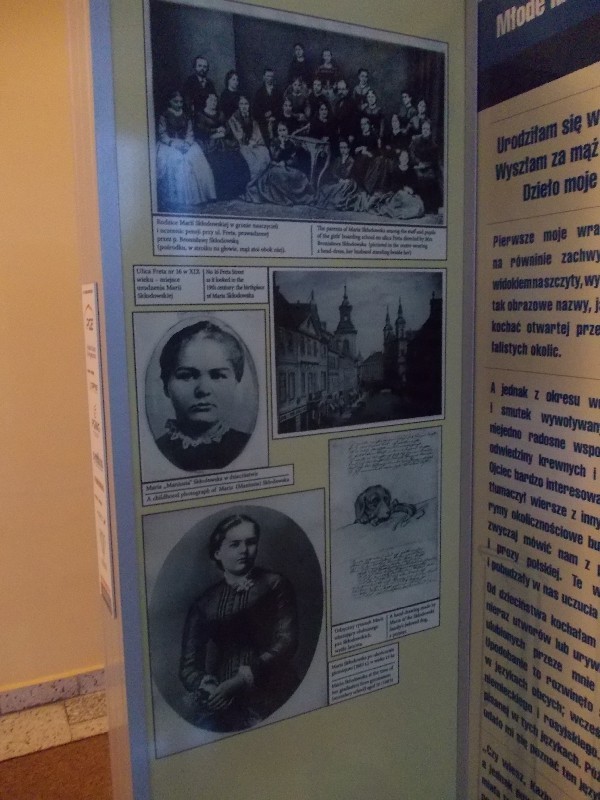 Wystawa o Skłodowskiej-Curie w budynku Politechniki