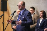 Prezydent Adamowicz zainaugurował kampanię „Gdańsk solidarnie dla ofiar wojny” [WIDEO]