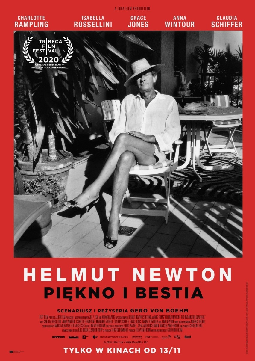 Helmut Newton zasłynął z odważnych kadrów nagich kobiet....