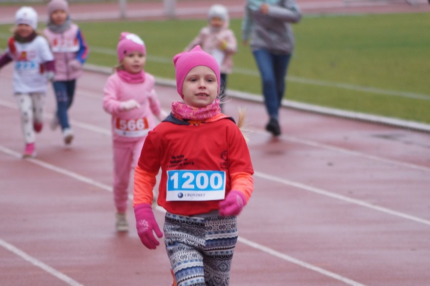 Biegi dzieci w ramach Red Run w Inowrocławiu [zdjęcia]