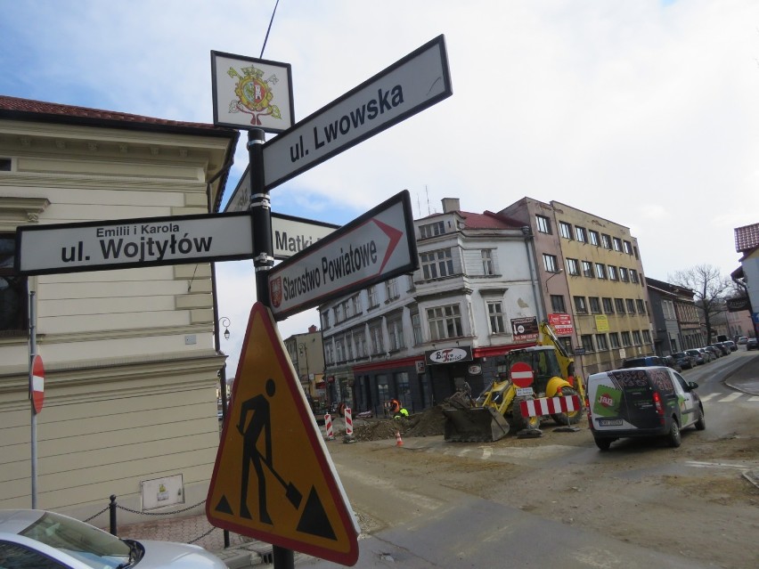 Remont ulicy Lwowskiej w Wadowicach. Kwiecień 2021