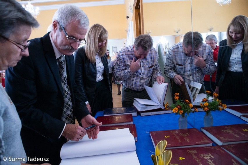 Miła uroczystość u stargardzkich emerytów. Świętowali 10-lecie swojego sztandaru [ZDJĘCIA]