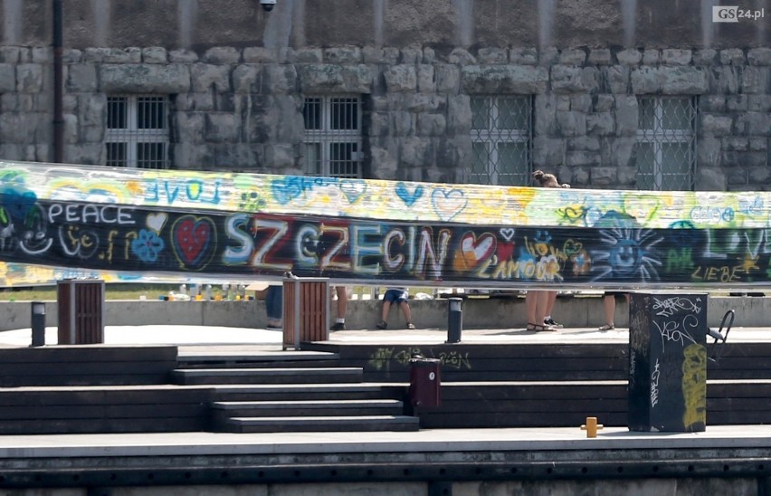 Mówią: Szczecin bez hejtu! Wspólnie stworzyli graffiti [ZDJĘCIA]