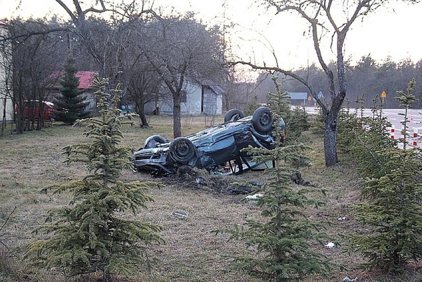 Wypadek w Przyłęku. Zderzyły się dwa auta
