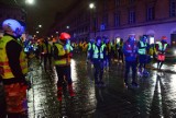  Rolkarze i wrotkarze wrócili na warszawskie ulice. Wystartował pierwszy tegoroczny Nightskating Warszawa 2024 
