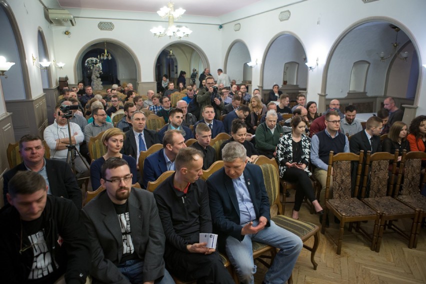 Spotkanie z posłami Kukiz'15 w Tarnowie