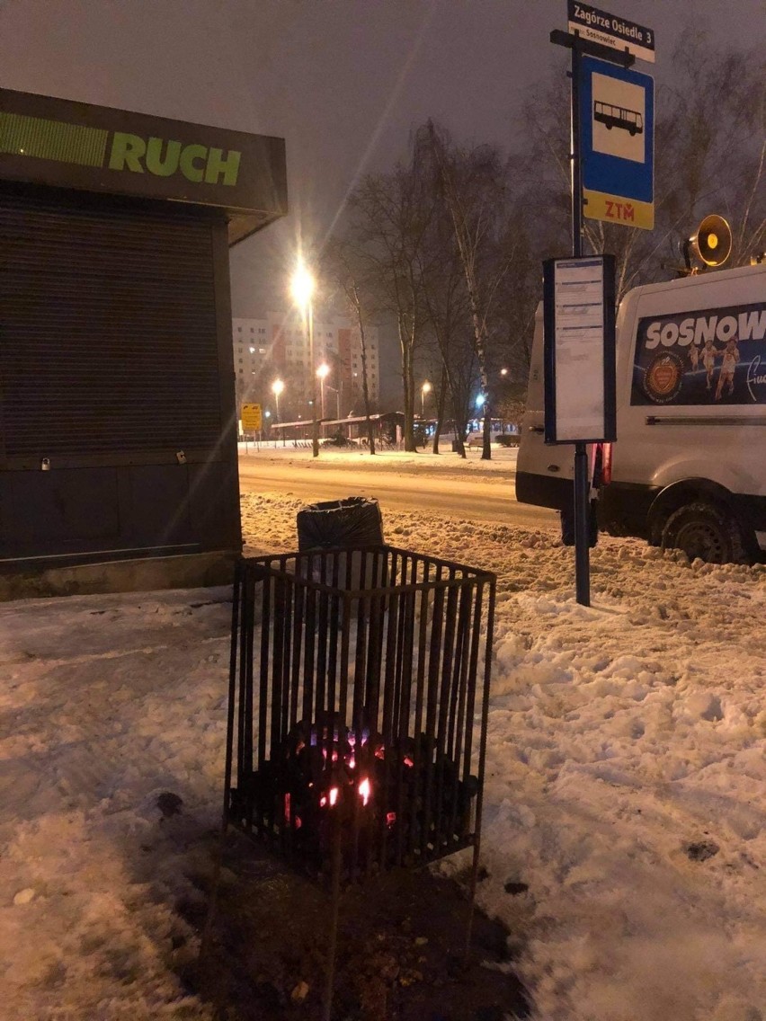 Koksowniki pojawiły się na przystankach w Będzinie i...