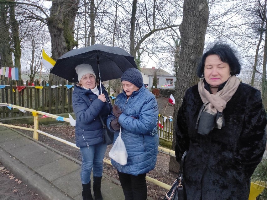 Kopia Obrazu Matki Boskiej zawitała do Strzyżewa Kościelnego. Wzruszający moment [FOTO]