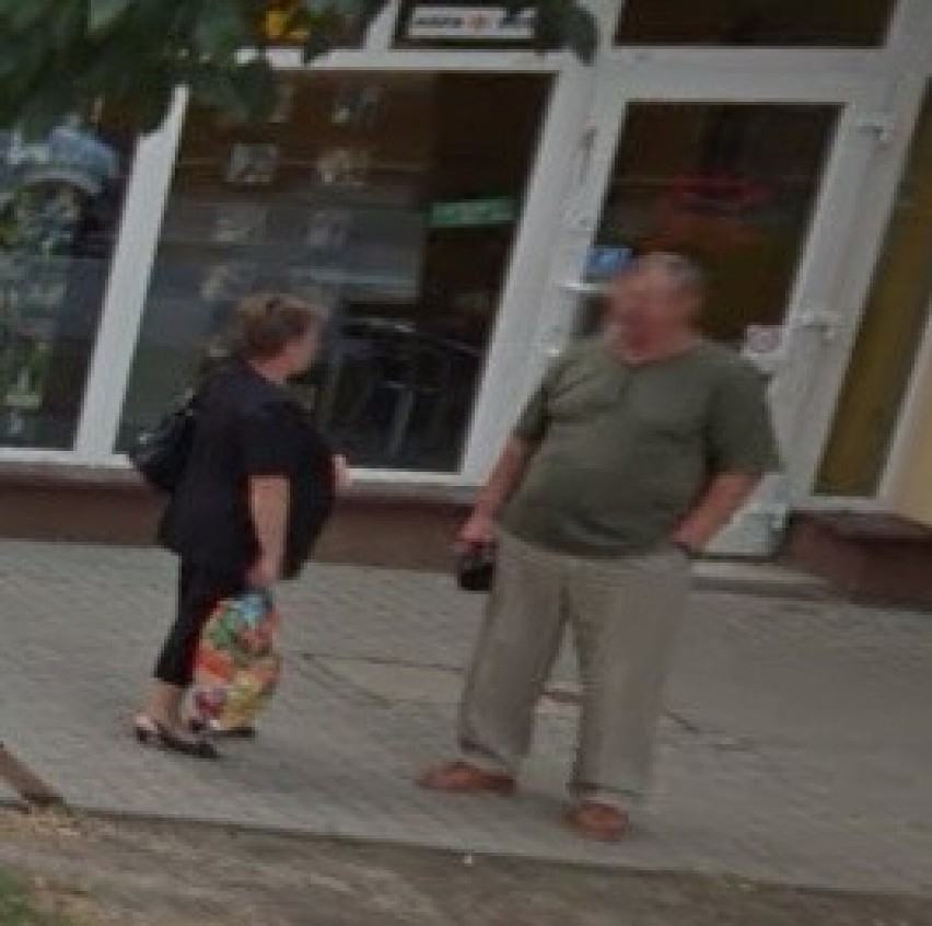 Mamy Cię! Upolowani przez Google Street View na ulicach Opatowa. Nietypowe zdjęcia zrobione przez samochód Google'a