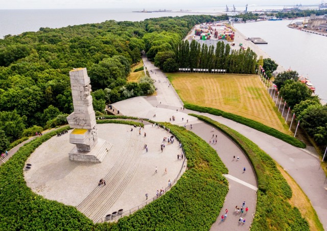 Premier i szef KPRM mieli pisać w sprawie obchodów na Westerplatte