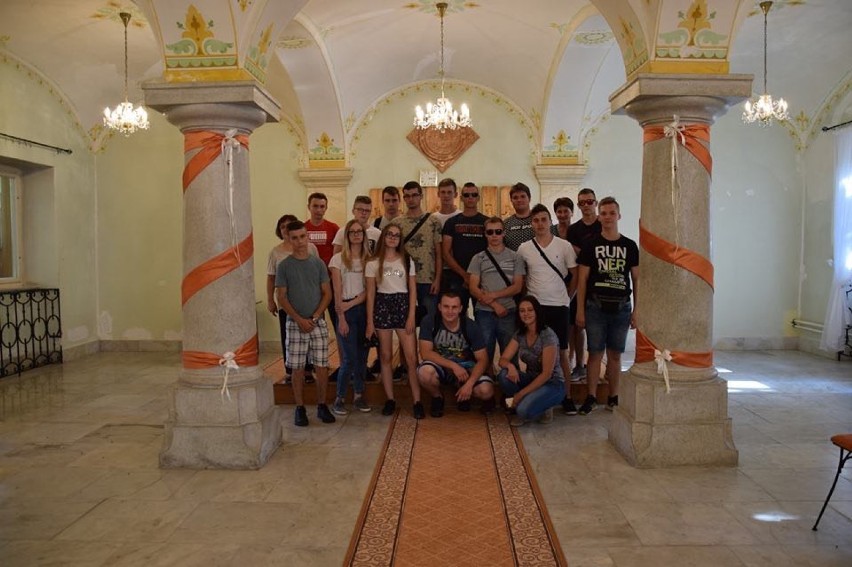 Leśna Podlaska: Najlepsi uczniowie z ZSCKR pojechali na staż zawodowy na Węgry. Zobaczcie zdjęcia!