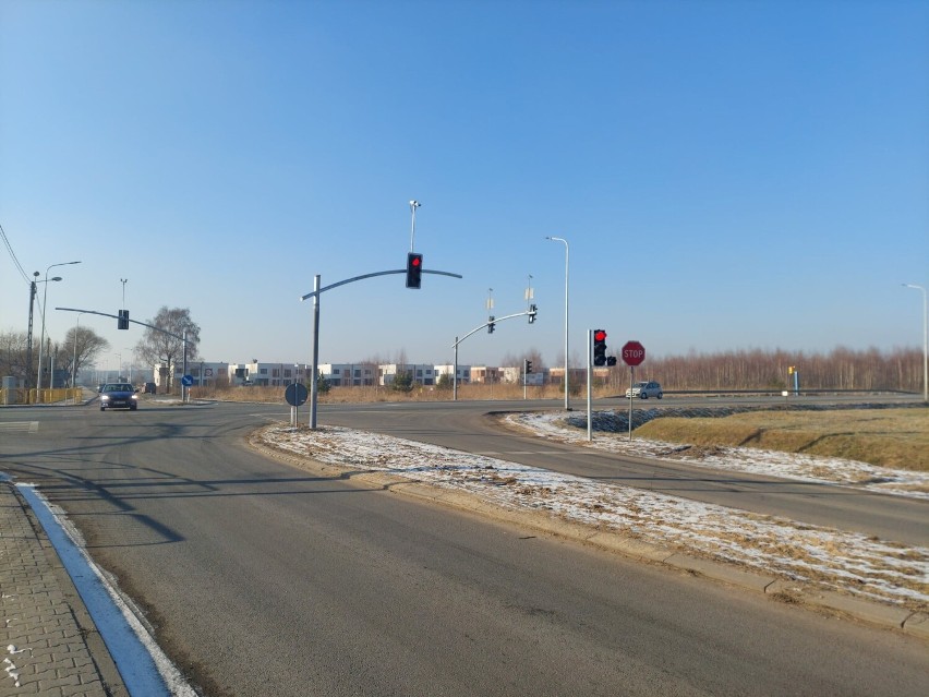 Sygnalizacja świetlna na DK11 w Lublińcu została uruchomiona