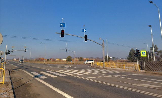 Sygnalizacja świetlna na DK11 w Lublińcu została uruchomiona